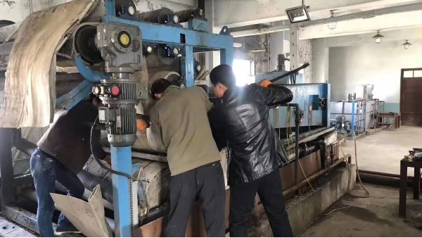 江蘇污泥脫水網之壓濾機網帶安裝
