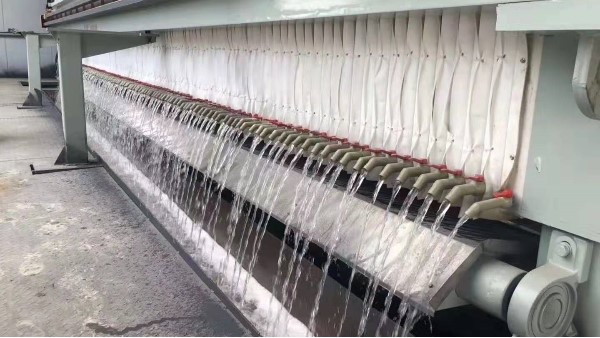 工業生產的工業污水在處理過程中有哪些基本原則?{旭瑞網業}