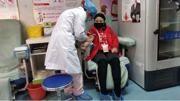 一方有難八方支援——柳總號召全縣志愿者義務獻血{旭瑞網業}